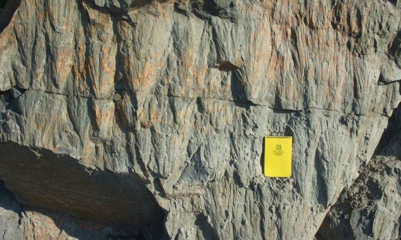 Click to enlarge rock shatter cones