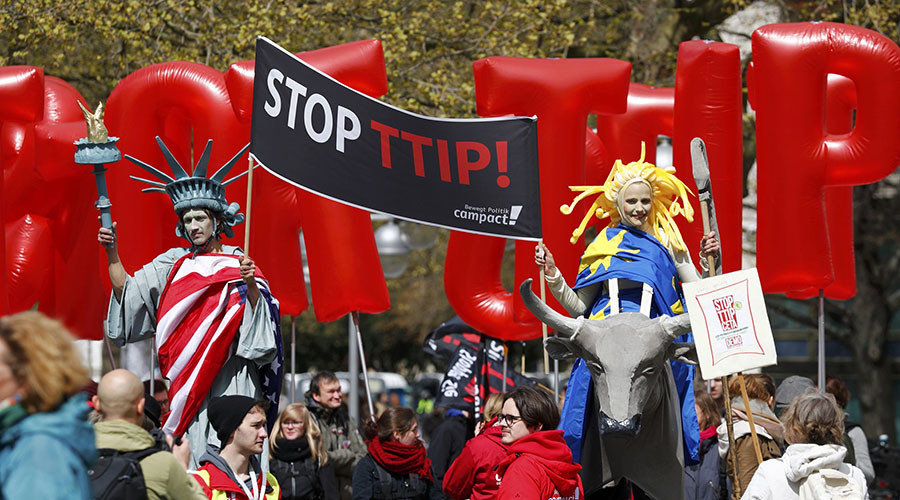 TTIP protestors