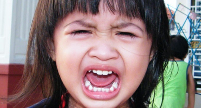 Click to enlarge crying girl