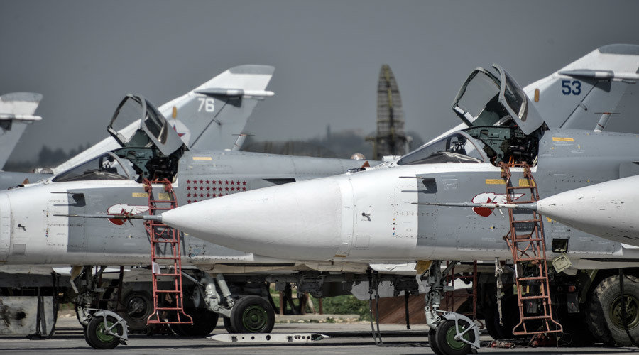 Click to enlarge Su-24 tactical bombers