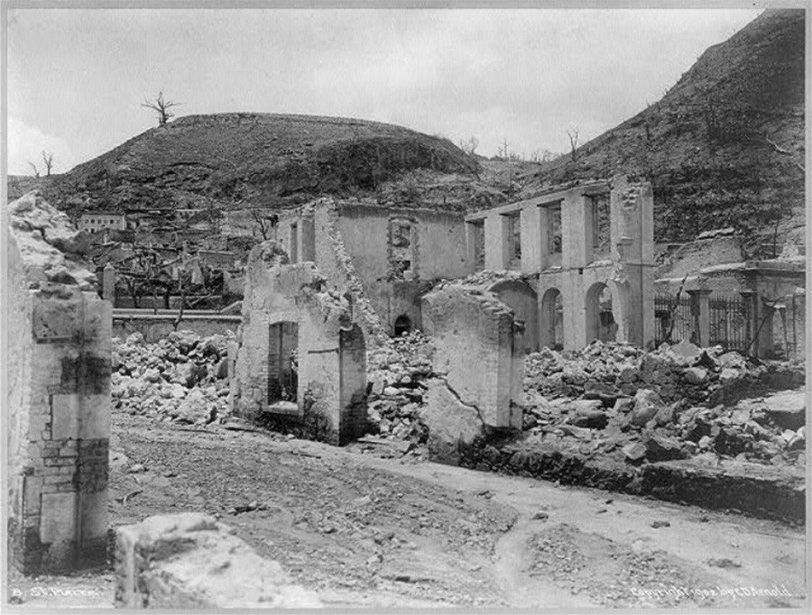 Click to enlarge Mount Pelee 1902 destruction