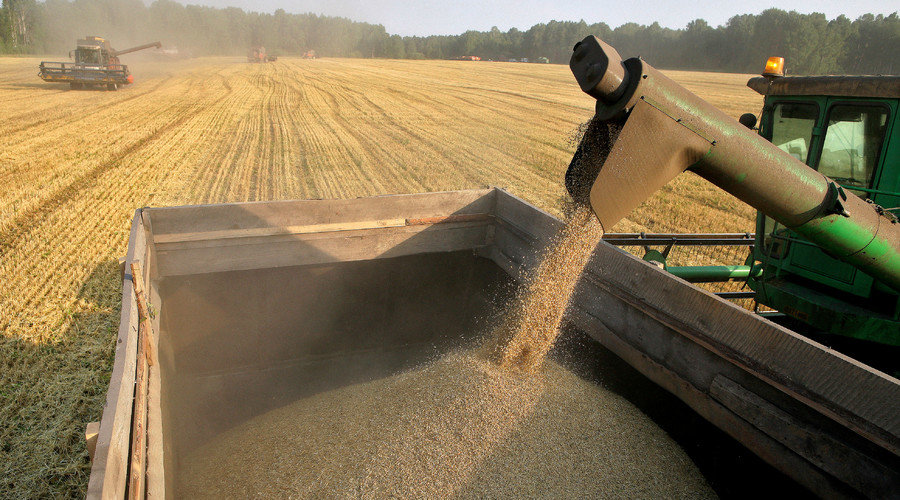 Click to enlarge Russian combine harvester