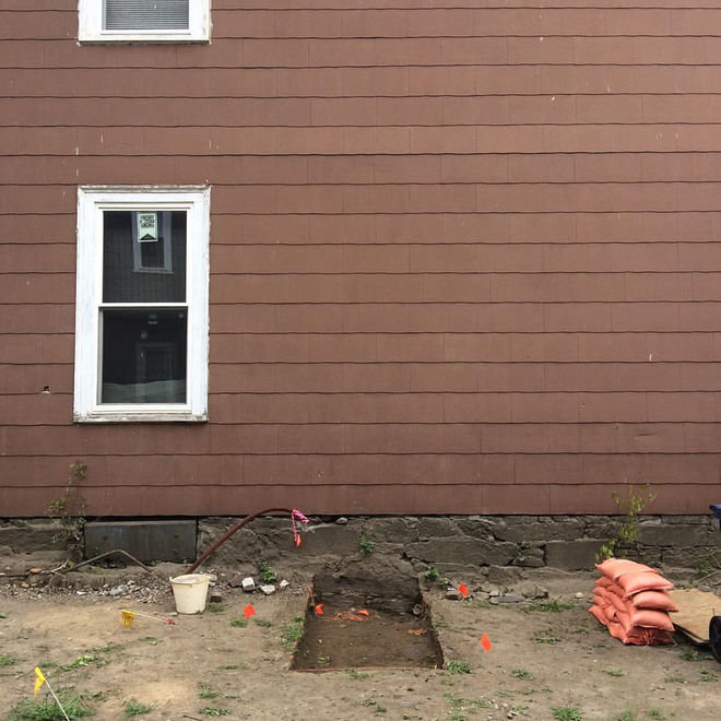 hole dug house