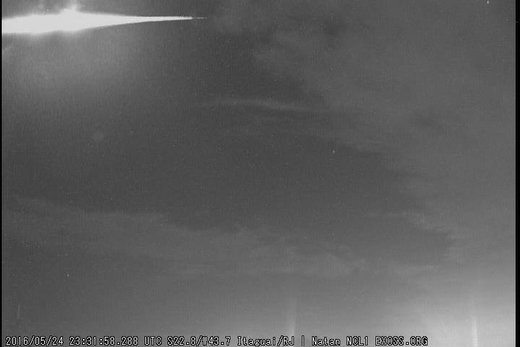 Meteor fireball over Rio de Janeiro