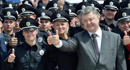 Ukraine cadets with Poroshenko