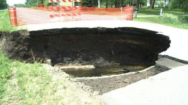 Click to enlarge Iowa sinkhole