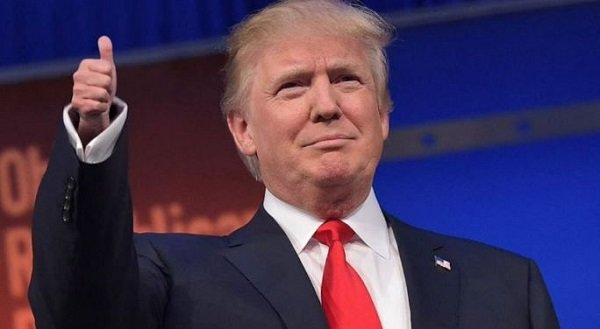 trumps tiny hands