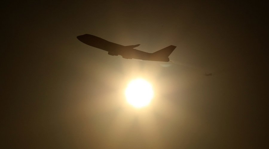 Boeing passenger jet