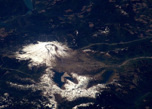Click to enlarge Mount St. Helen from ISS