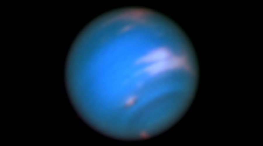 Neptune dark vortex