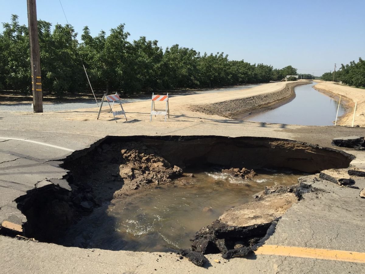 Click to enlarge Hanford sinkhole