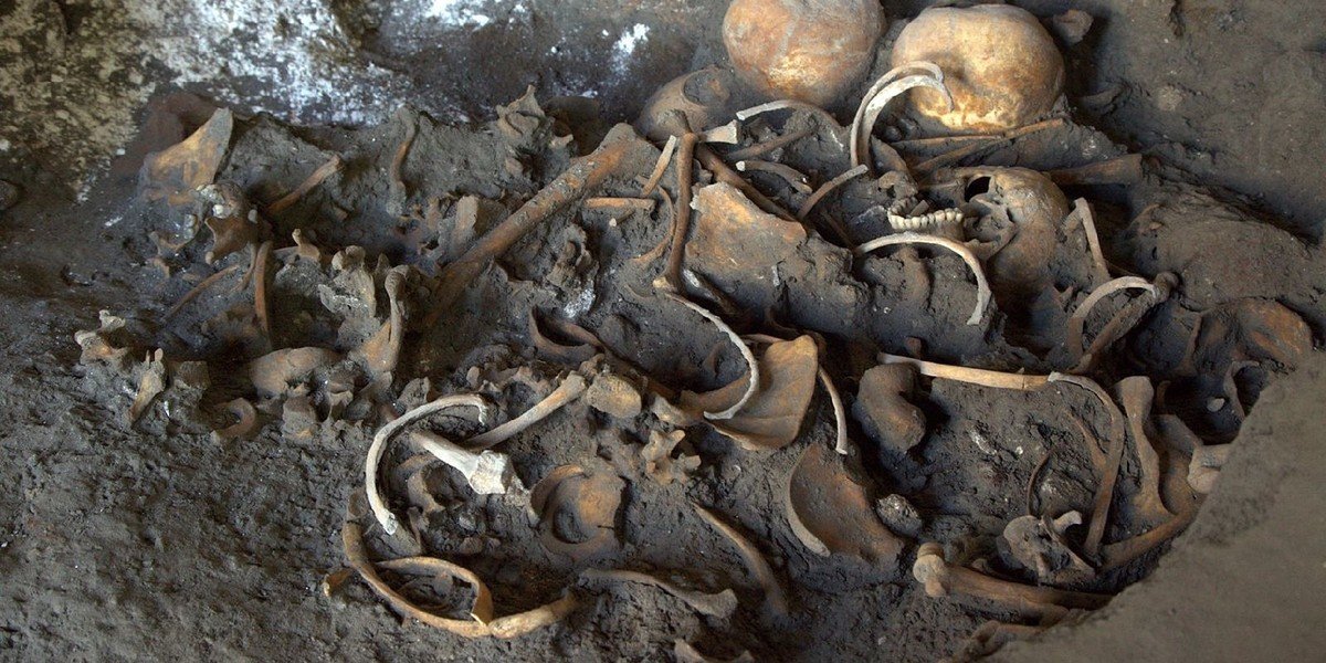 pompeii remains vesuvius eruption