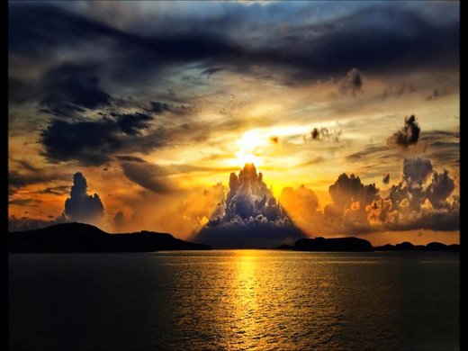 Click to enlarge The sunset in Fjällbacka, Sweden