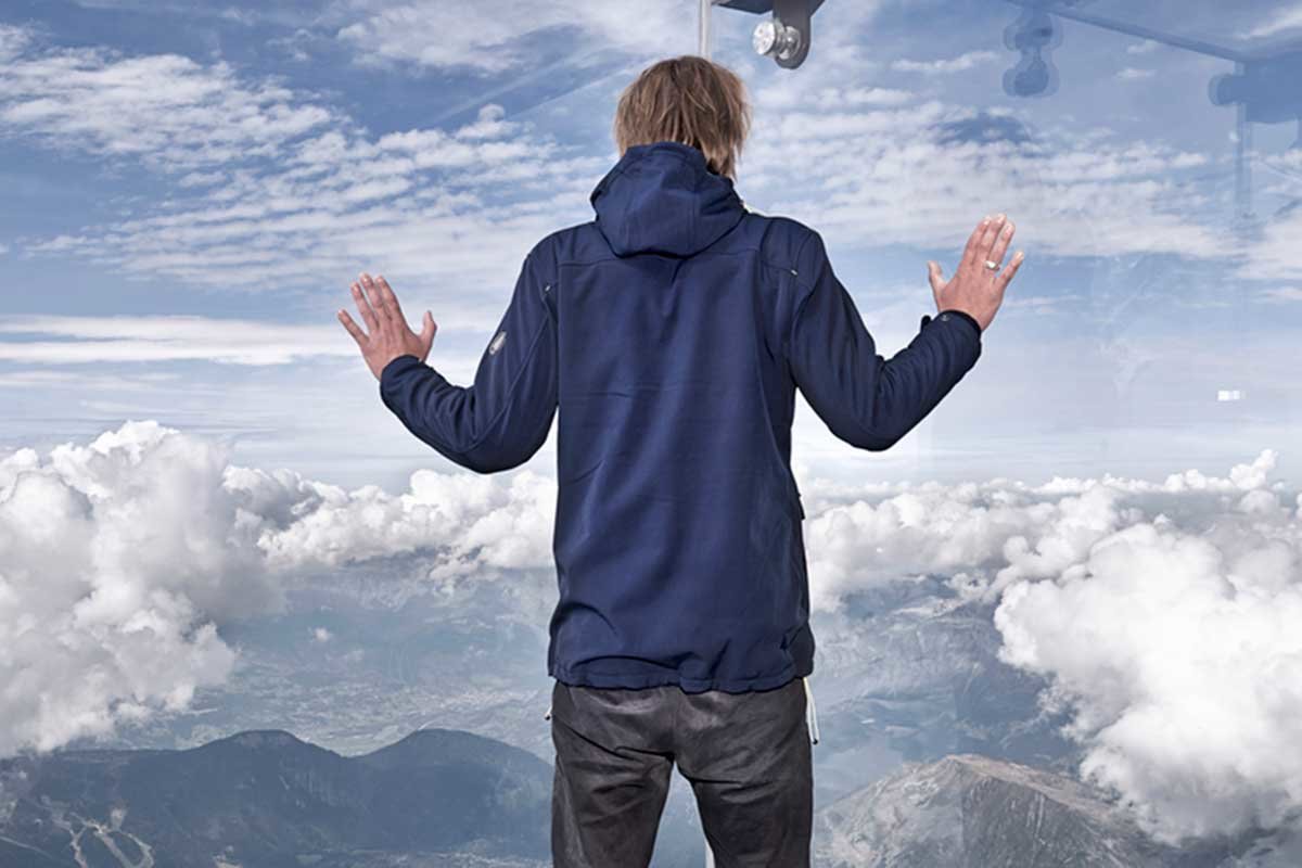 Click to enlarge illusion art