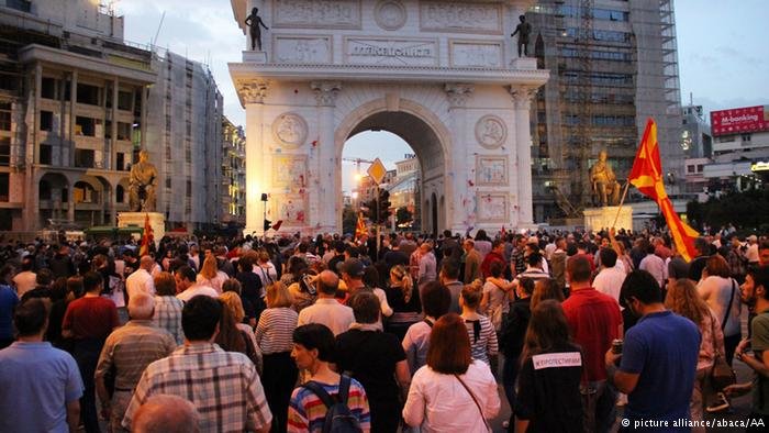 Click to enlarge macedonia protests, colorful revolution macedonia
