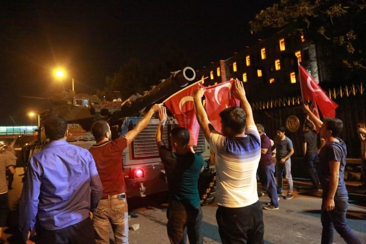 Click to enlarge People take streets in Ankara