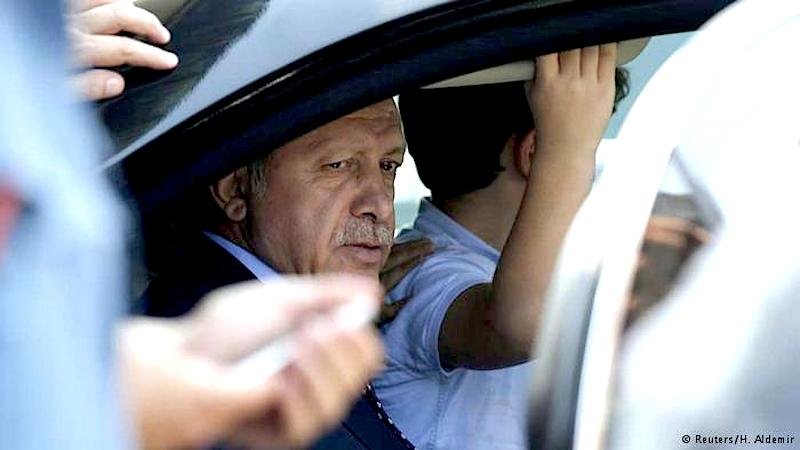 Erdogan in car
