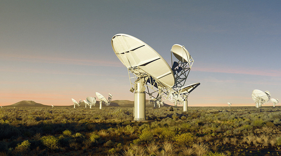 Click to enlarge South Africa’s MeerKAT radio telescope