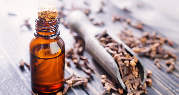 clove essential oil