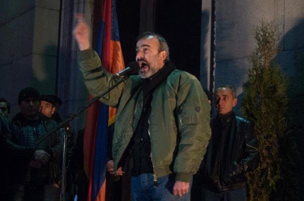 Click to enlarge Armenia protest