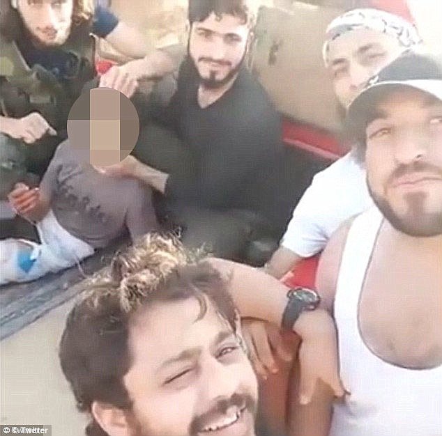 Click to enlarge Nour al-Din al-Zenki Syria moderate rebels behead 11 year old child