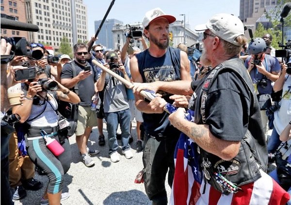Click to enlarge RNC protest cleveland