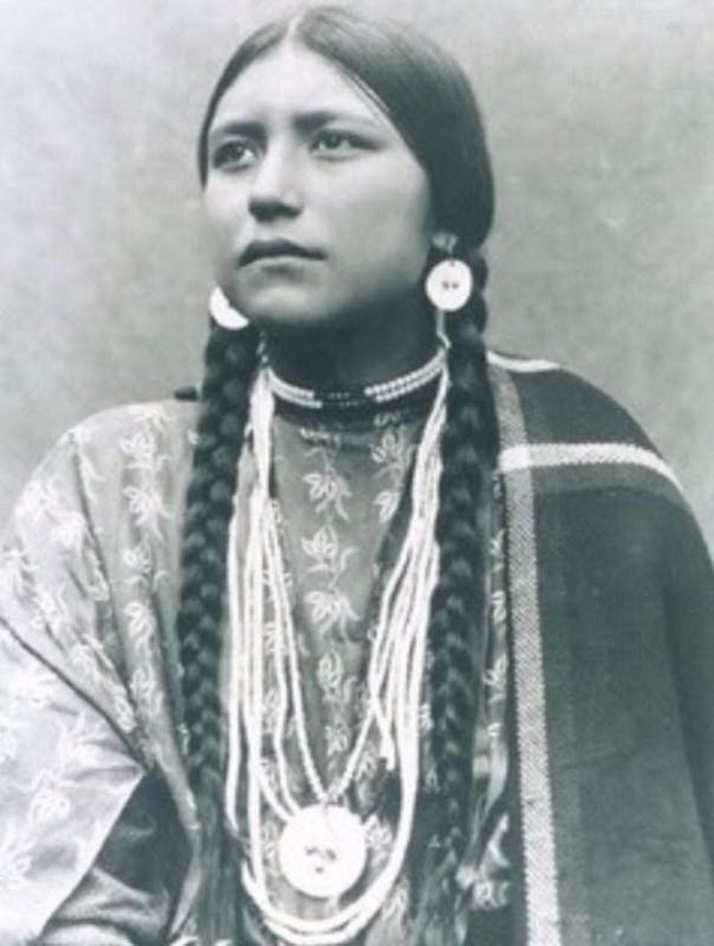 native american women