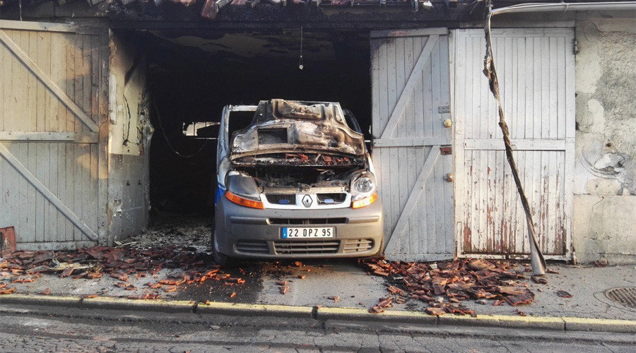 Burned car in Paris