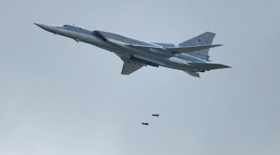 Sukhoi 22M airplane