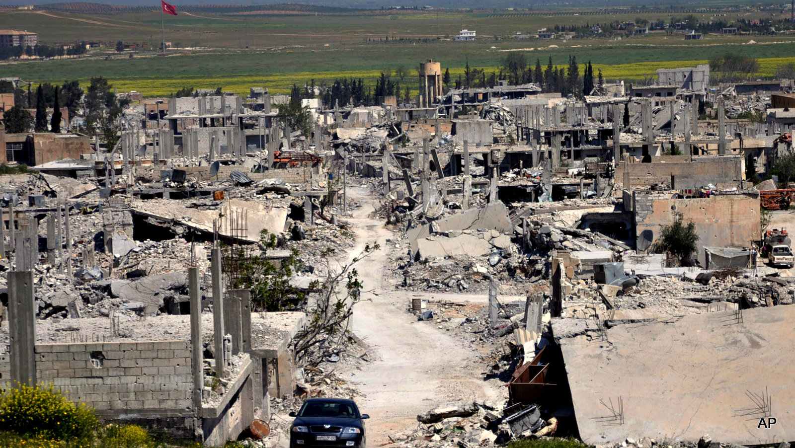 Click to enlarge U.S. bombing campaign in Kobani