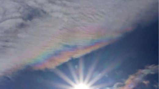 Click to enlarge iridescent cloud