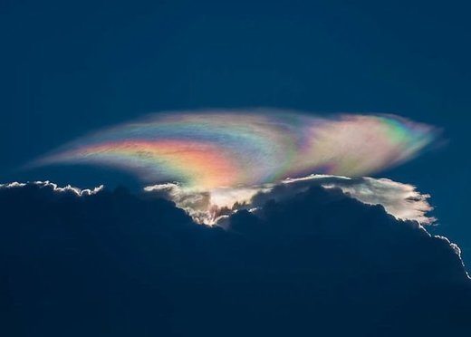 Click to enlarge iridescent cloud