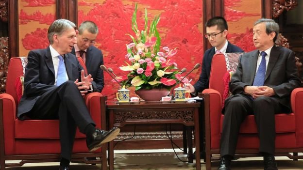 Philip Hammond met Chinese vice premier Ma Kai in Beijing before the G20 summit