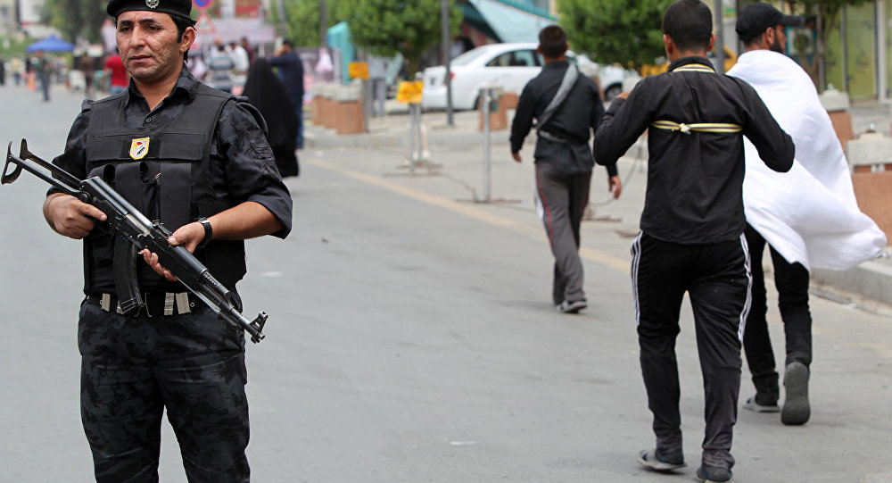 Iraqi policeman