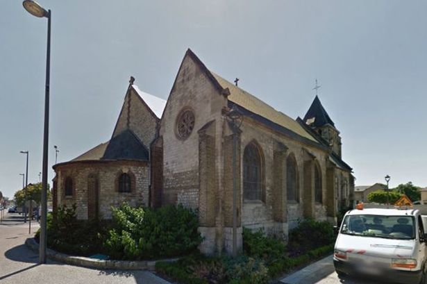 The situation is reported to have broken out at the Church of the Gambetta in Saint-Etienne-du-Rouvray