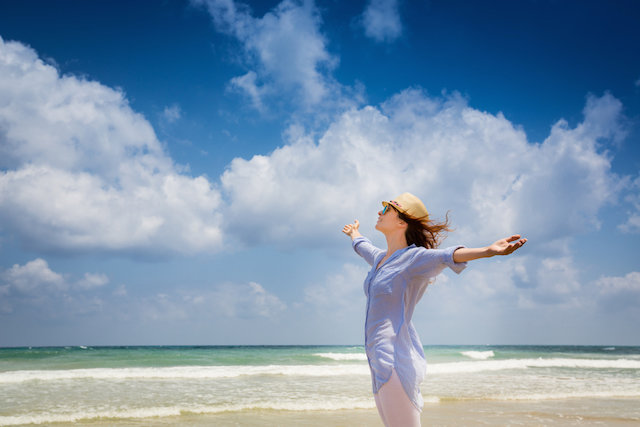 woman beach, emotional freedom