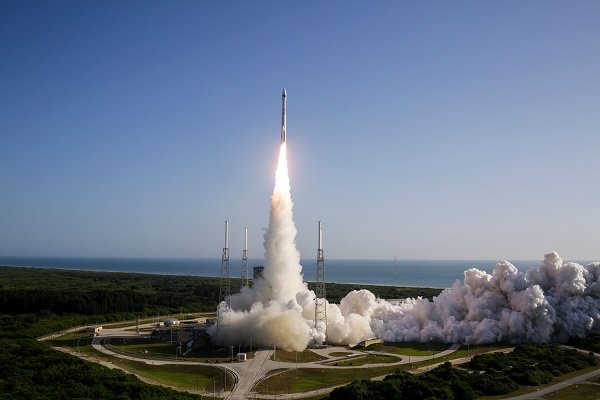 Atlas V rocket launch
