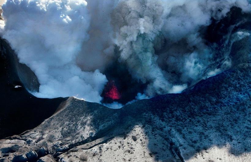 The 2010 Eyjafjallajökull erpution