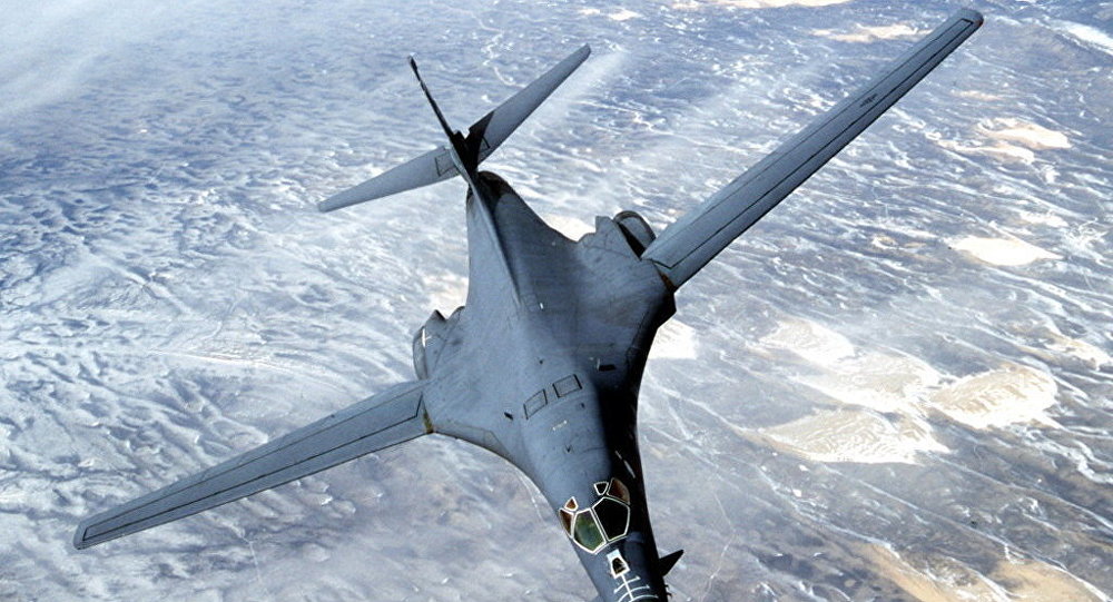 Click to enlarge US B-1 bomber