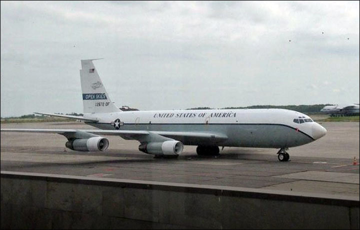 US surveillance Boeing OC-135B aircraft makes emergency landing in eastern Russia. 