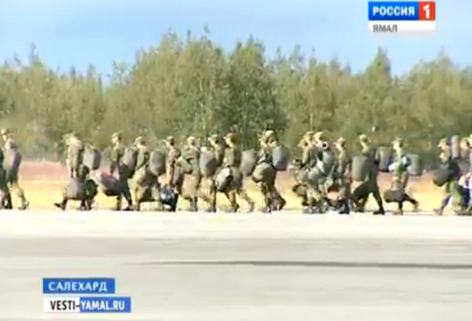 Click to enlarge Russian troops to Arctic
