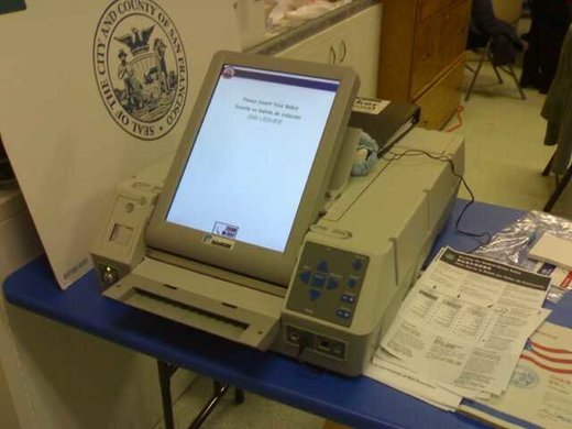 Click to enlarge US voting machine