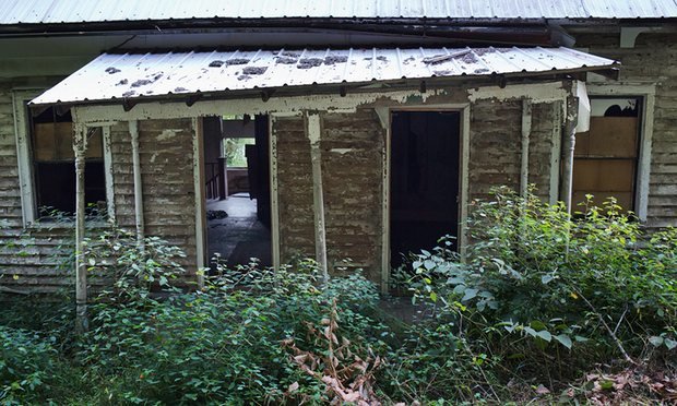 abandoned house in Beattyville
