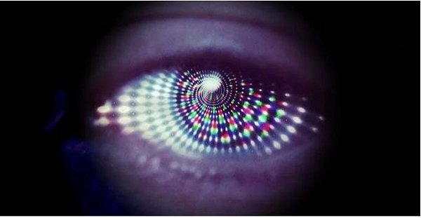 Click to enlarge hypnotized eye