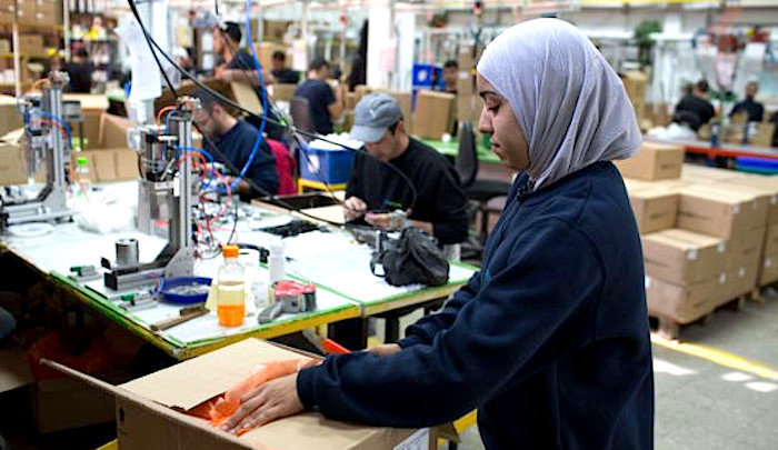Palestinian worker