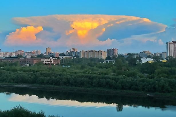 Click to enlarge Chernobyl Sky