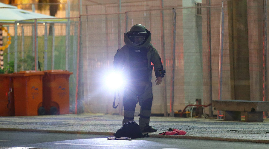 A bomb disposal expert