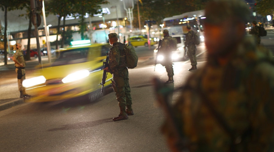 Click to enlarge Brazil soldiers
