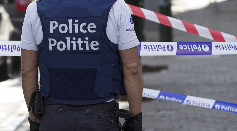 Click to enlarge police machete attack Charlroi