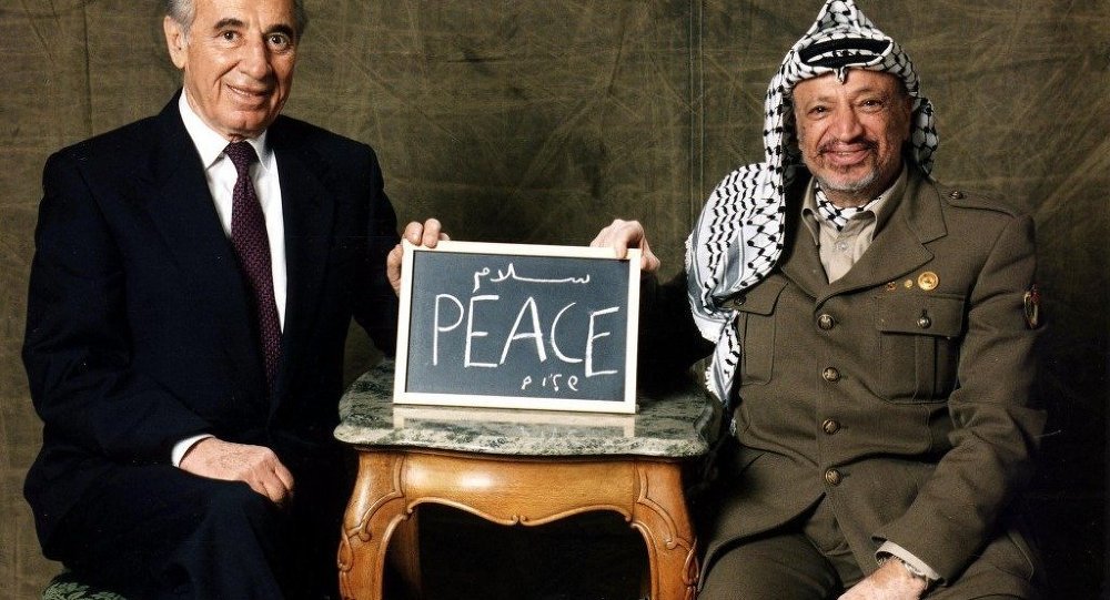 Shimon Peres and Arafat receive Nobel Peace Prize